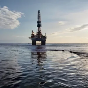 Нефтяная отрасль: ликвидация разливов нефти — технологии и практика